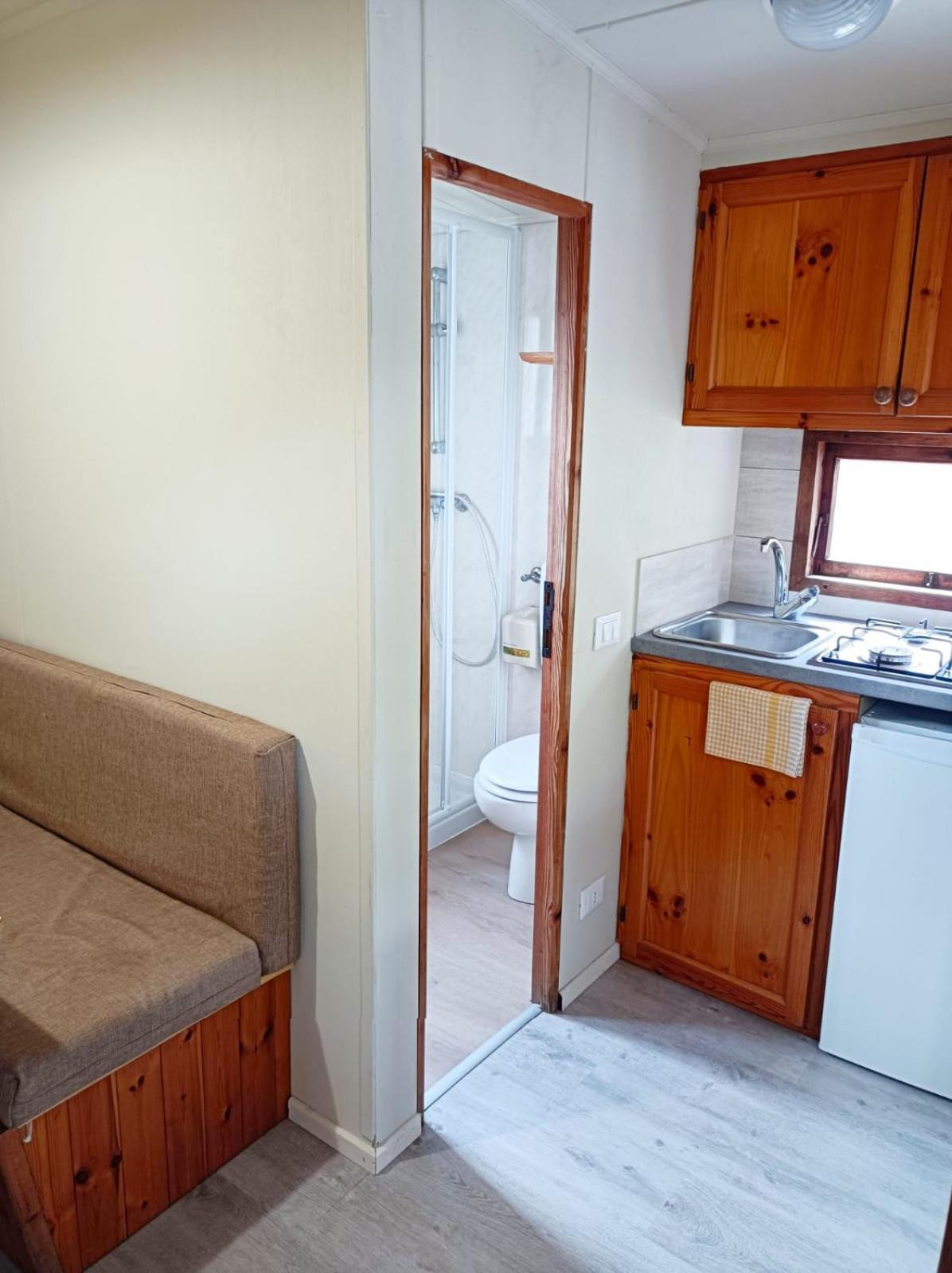 Il Frantoio Camping ซานบาร์โตโลเมโอ อัล มาเร ภายนอก รูปภาพ
