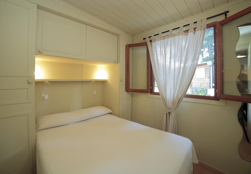 Il Frantoio Camping ซานบาร์โตโลเมโอ อัล มาเร ห้อง รูปภาพ