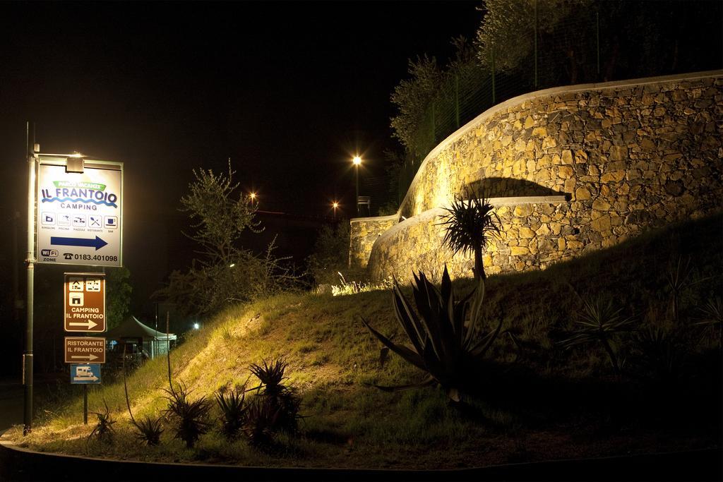 Il Frantoio Camping ซานบาร์โตโลเมโอ อัล มาเร ภายนอก รูปภาพ